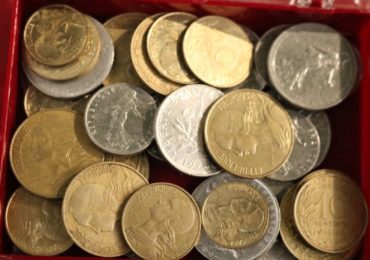 Tiền cổ là loại tài sản nào theo quy định pháp luật?